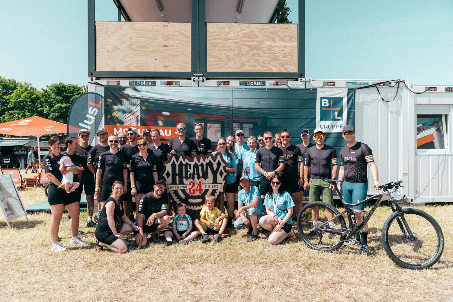 Team eins 