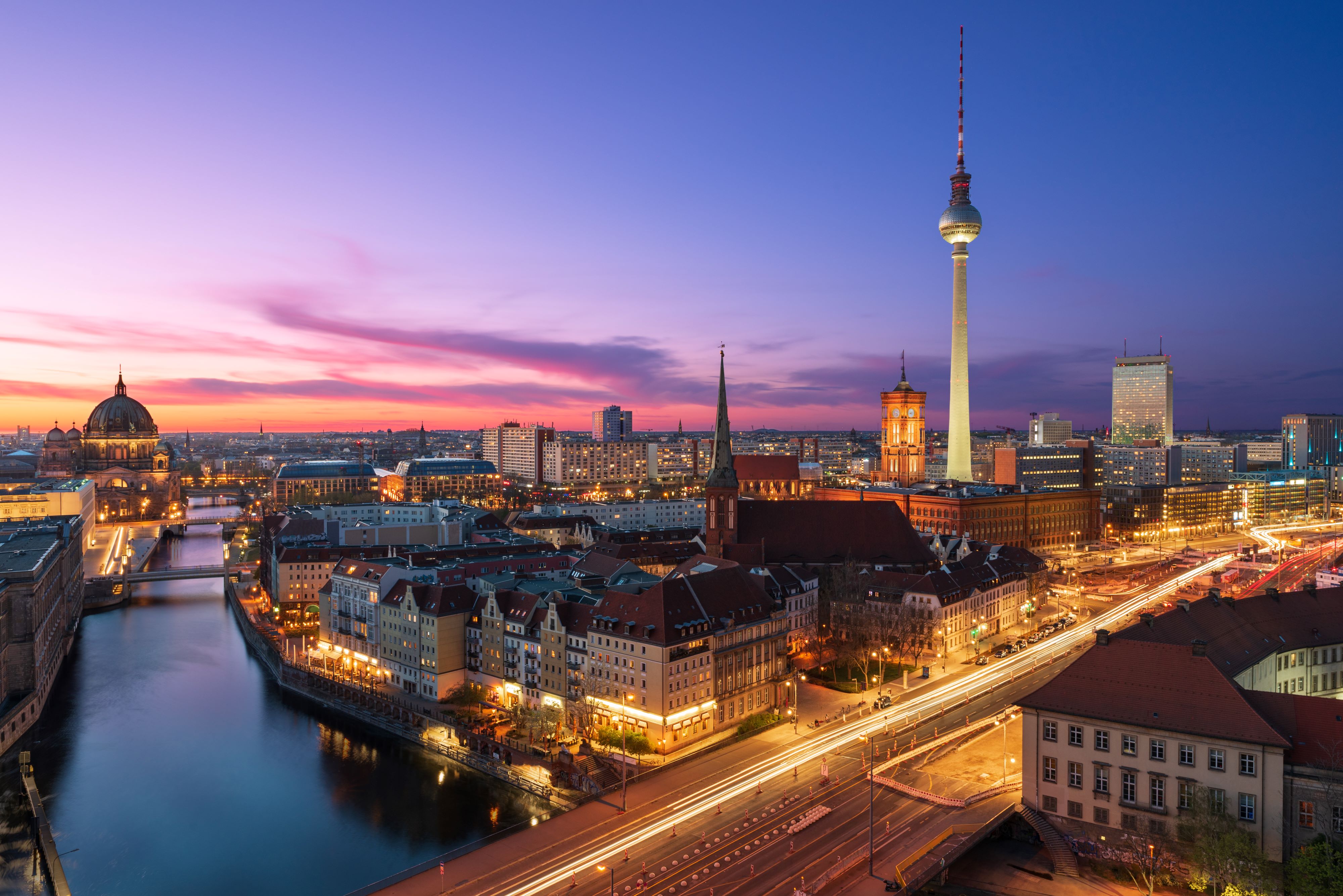 Berlin bei Dämmerung
